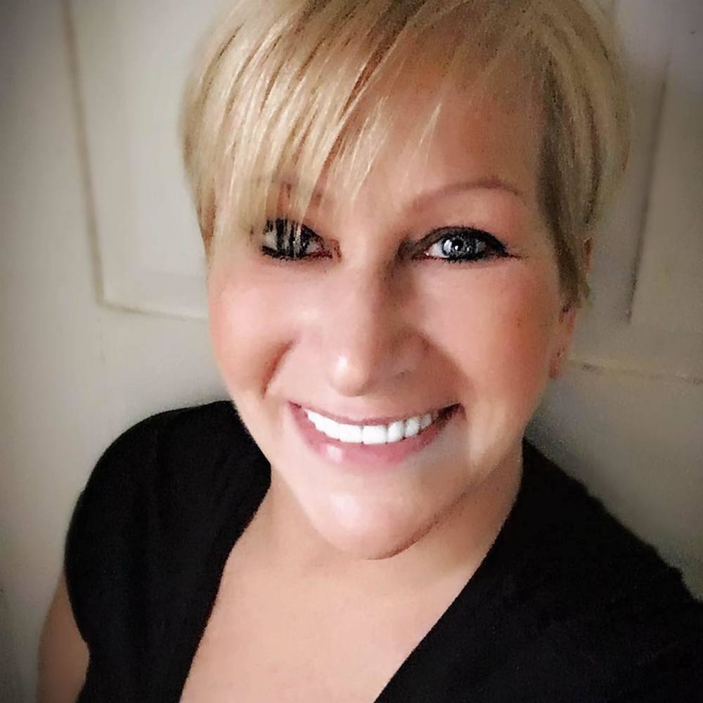 Meet your Posher, Jo-ann